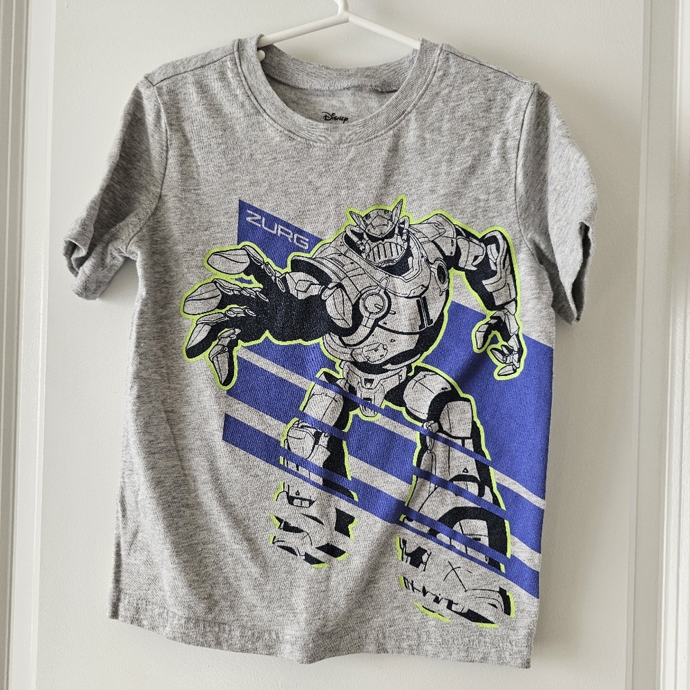 Disney Gray and Blue Short Sleeve Tee with‎ Graphic Design